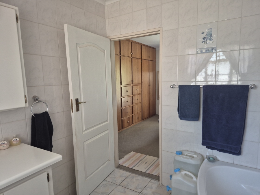 3 Bedroom Property for Sale in La Hoff North West